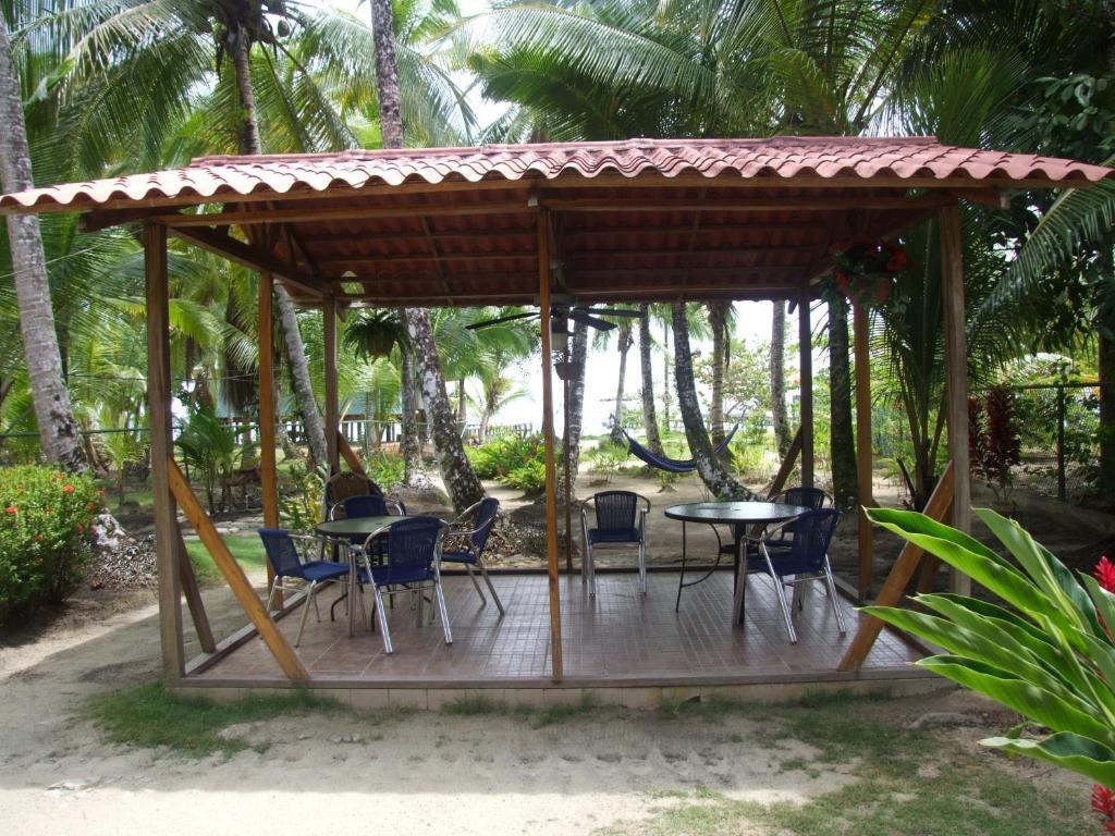 Hotel Tierra Verde Bocas del Toro Экстерьер фото